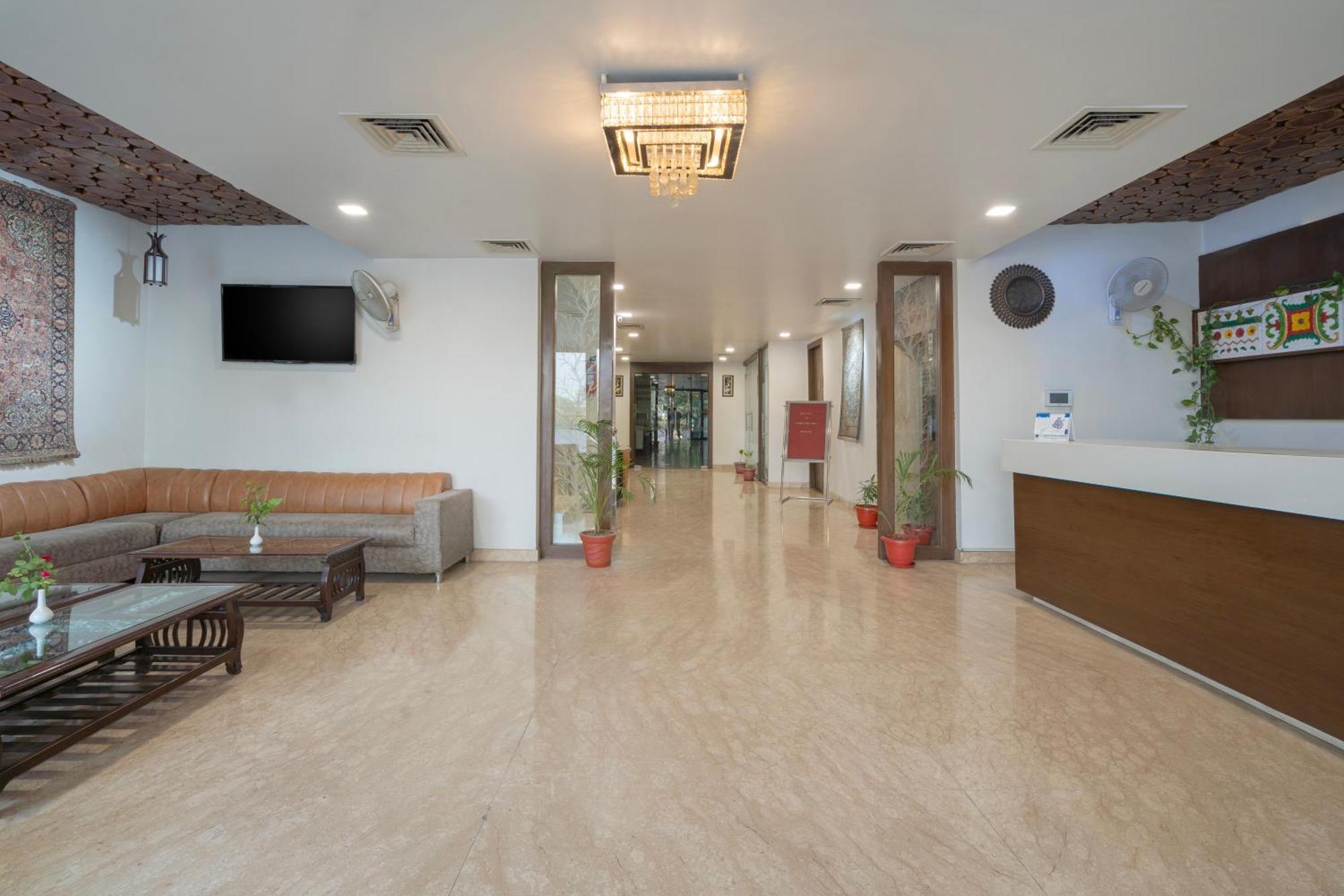 Hotel Spree Agra - Walking Distance To Tajmahal 3*